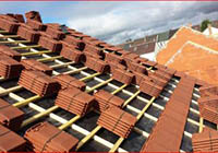 Rénover sa toiture à Chezery-Forens